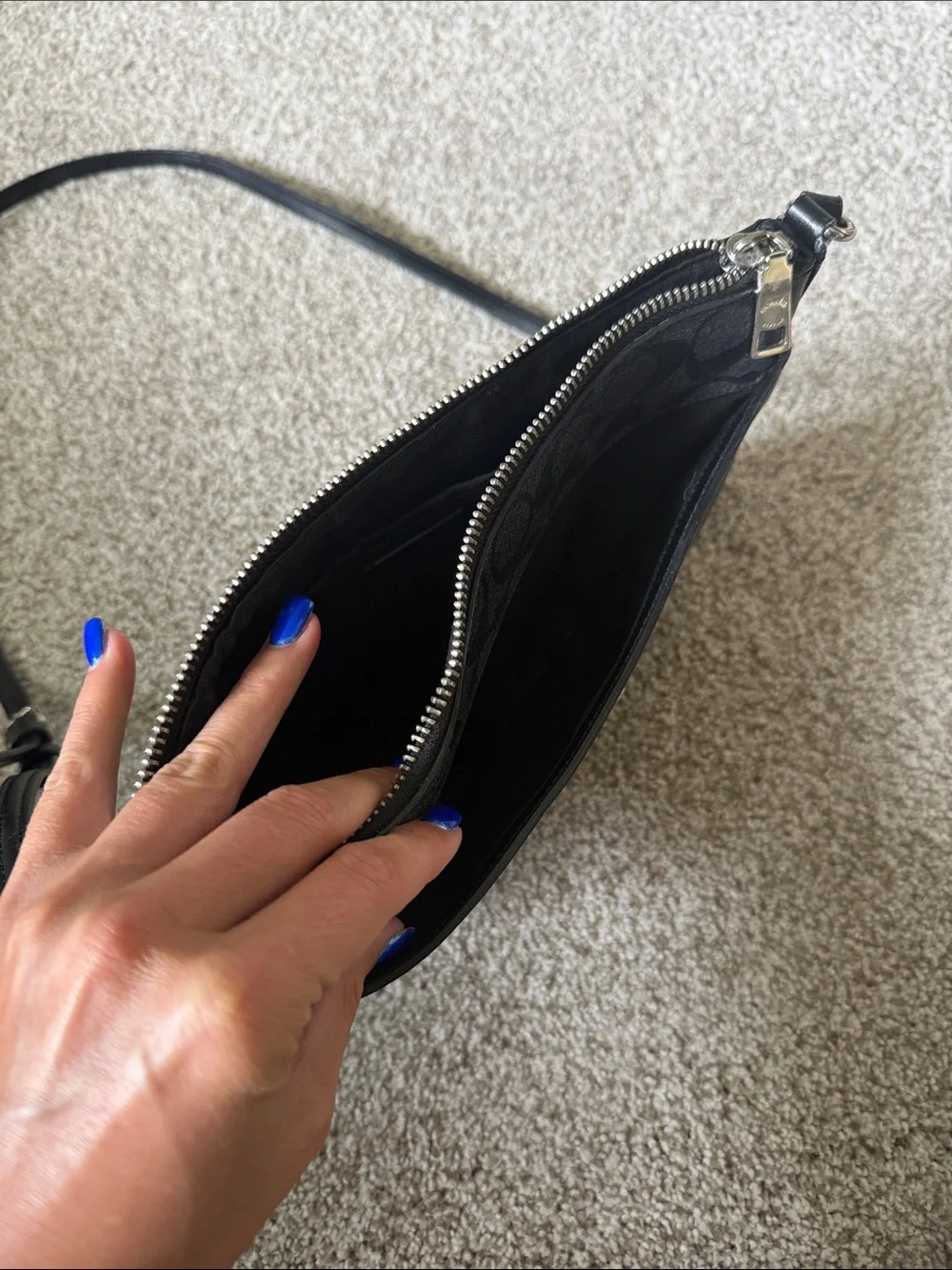 Women’s Coach Purse